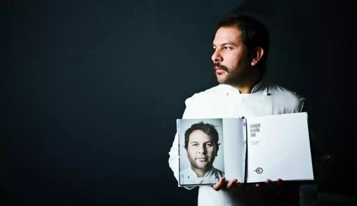 El aclamado chef Enrique Olvera y su restaurante Pujol subió 19 largos escalones en la lista S. Pellegrino desde el lugar 36 que aseguró en 2012. Aquí sus primeras palabras luego del anuncio.