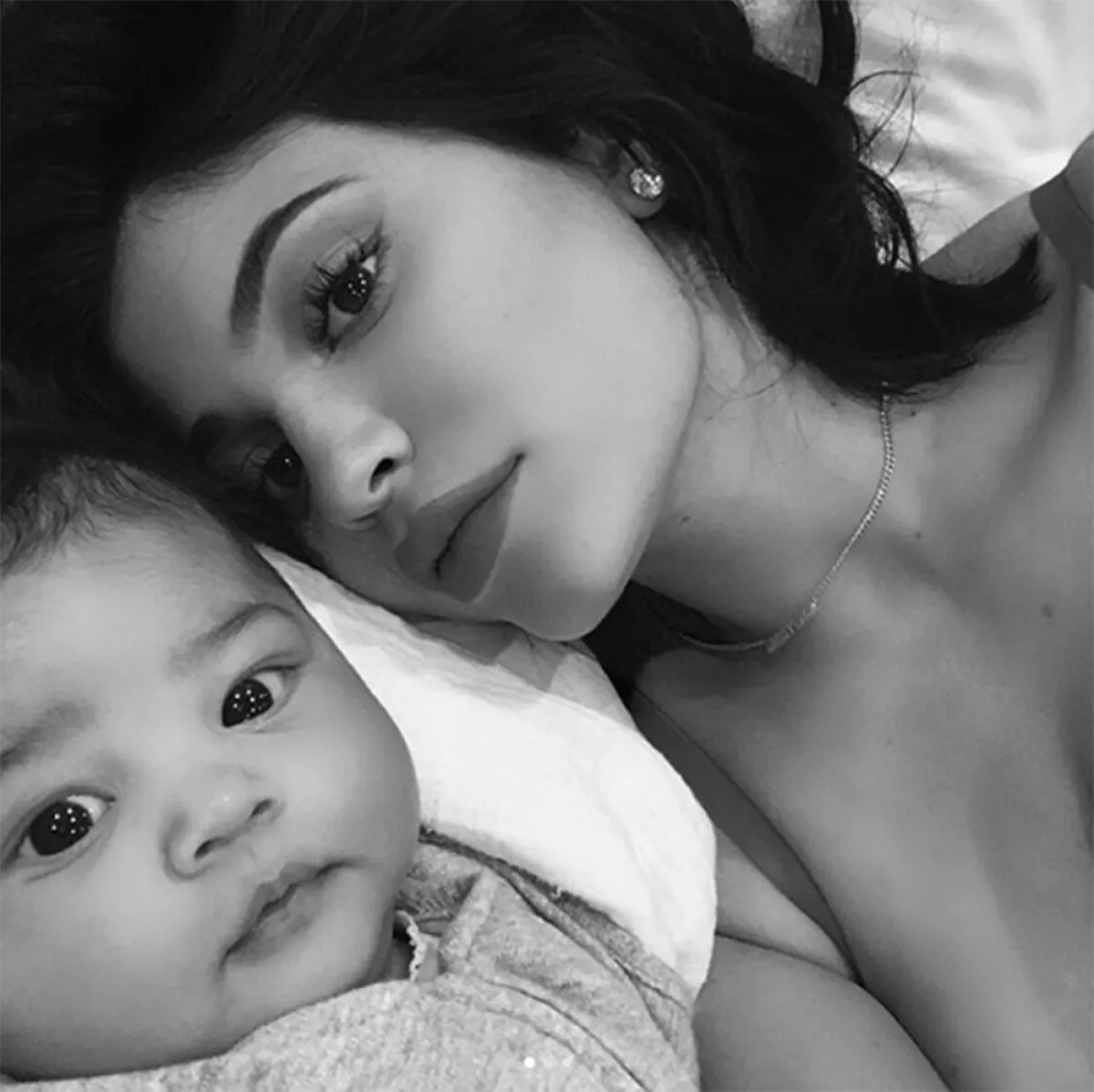 Kylie Jenner y Stormi 