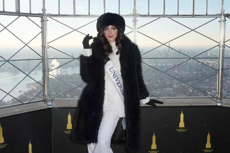 Miss Universe Visits The Empire State Building