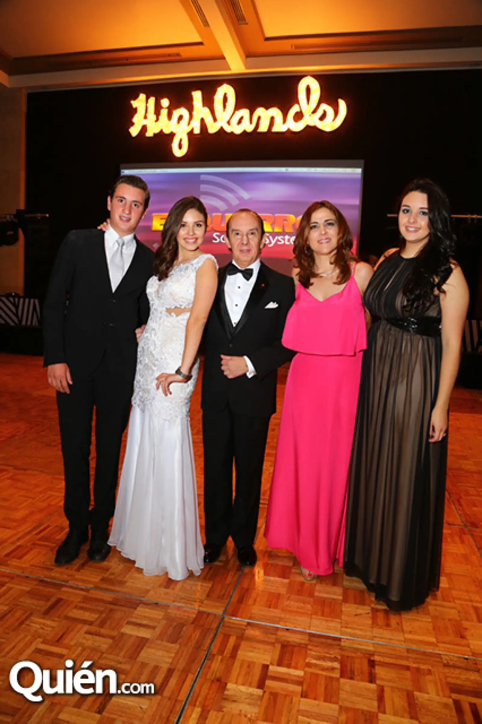 José Antonio Ramírez,María José del Cueto,Francisco del Cueto,Leslie Hulse y Camila del Cueto