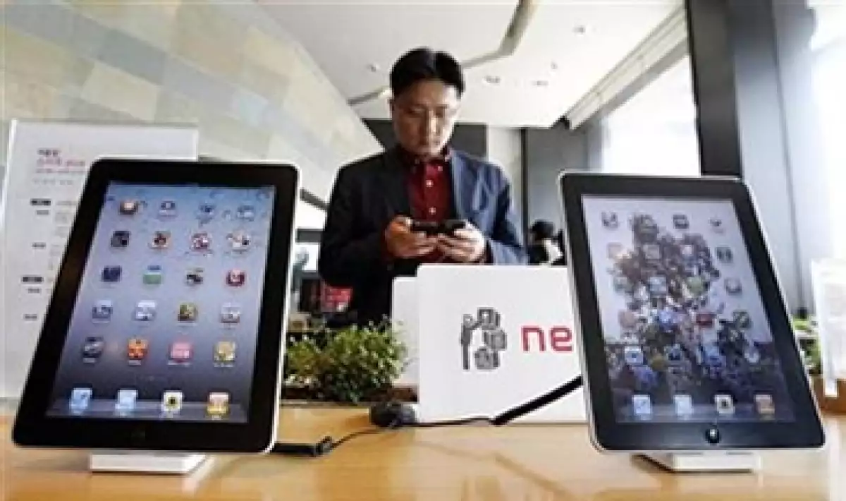 Sharp producirá pantallas de eficiencia energética para el iPhone de sexta generación, a lanzarse en 2012, según la fuente. (Foto: Reuters)