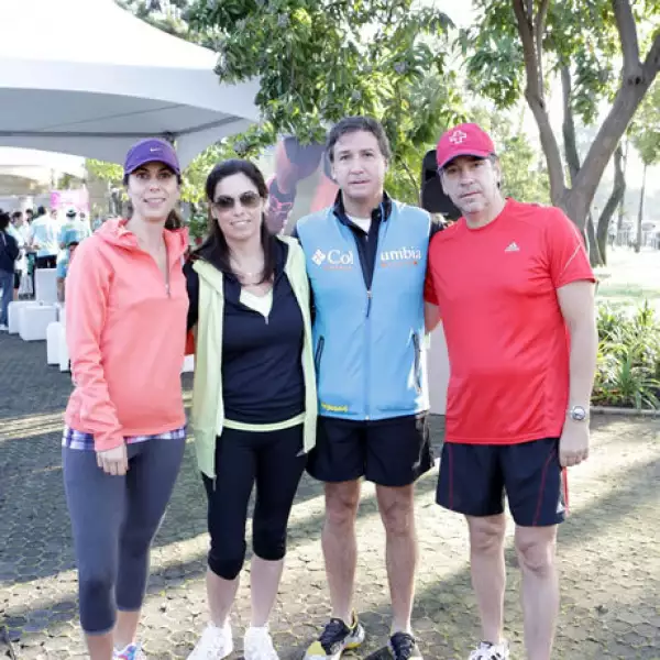 Ruth Bitar, Gaby y Agustín Villarreal y Eduardo Agüero