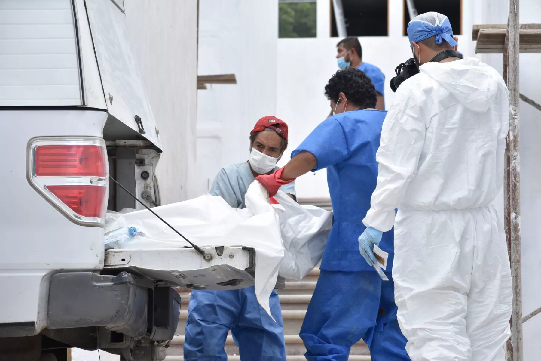 Las muertes por COVID-19 en México llegan a 470,000: estudio israelí-alemán