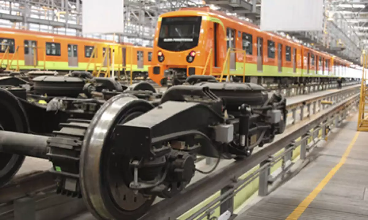 CAF confía en que se extienda la ruta del tren suburbano. (Foto: Cuartoscuro)