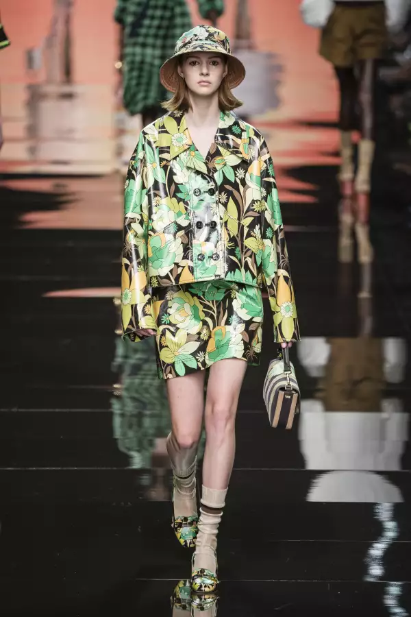 Fendi S20 018.jpg