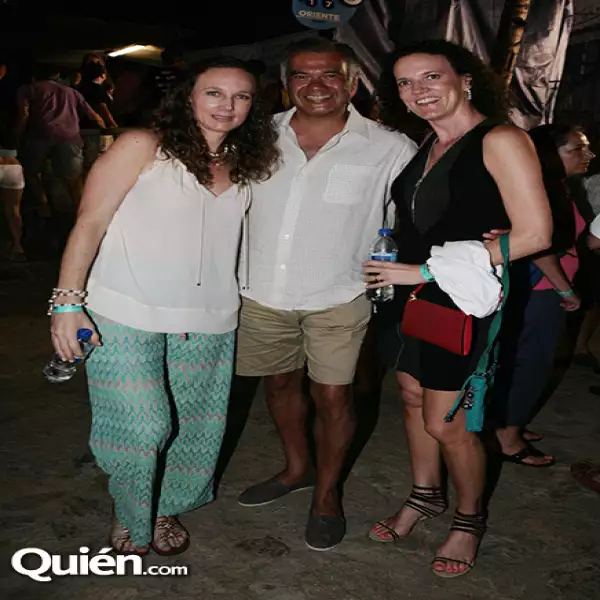 Alejandra Aparicio,Ignacio Rubio,Barbara Aparicio