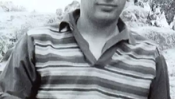 El escritor Enrique Osorno publicó una biografía del mexicano más rico del mundo, y cuenta cómo se peleaba para defenderse del bullying y describe al joven “nada serio” que estudió en la UNAM.