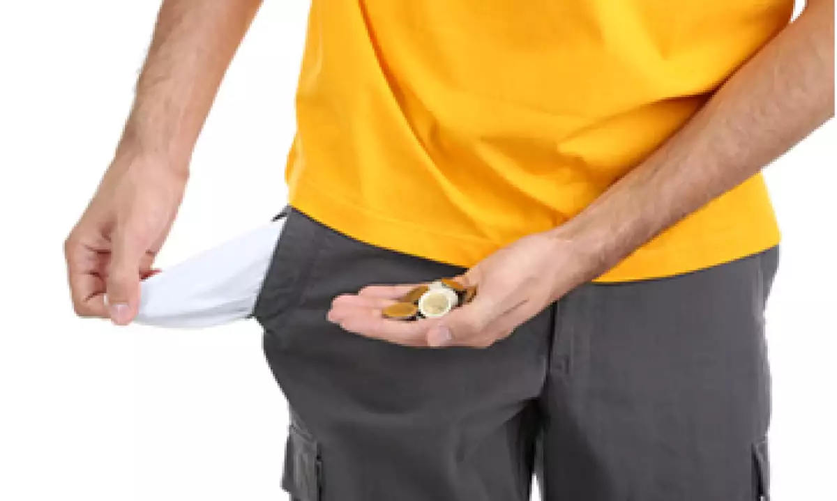 Si tu plan de ahorro es guardar el dinero que te sobra a fin de mes, es hora de que establezcas prioridades en tu presupuesto.(Foto: Shutterstock )