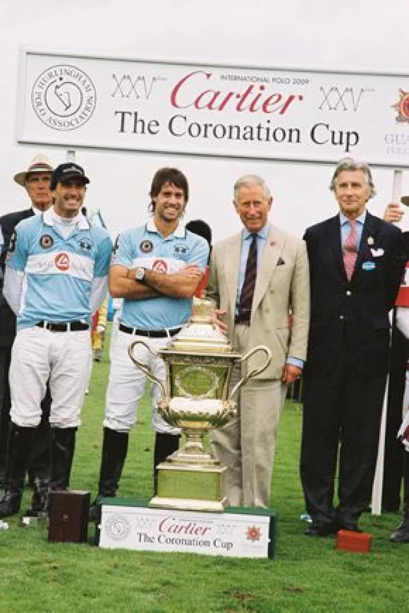 Este domingo se realizó el 25 aniversario del torneo anual en que el equipo inglés compite por este trofeo con otros equipos de polo del mundo.