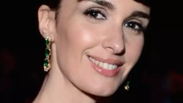 Durante su visita, confiesa que aceptaría la invitación a trabajar en una telenovela fuera de su país.