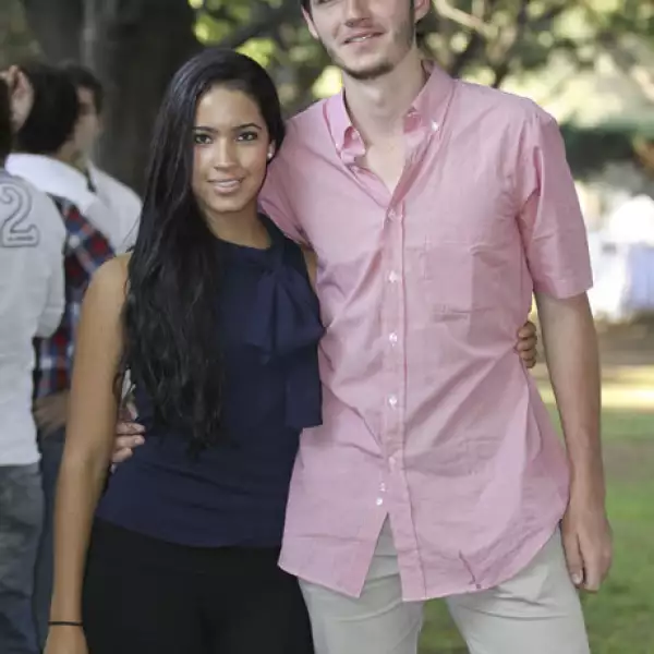 Viviana Carrillo y Ernesto Rizo