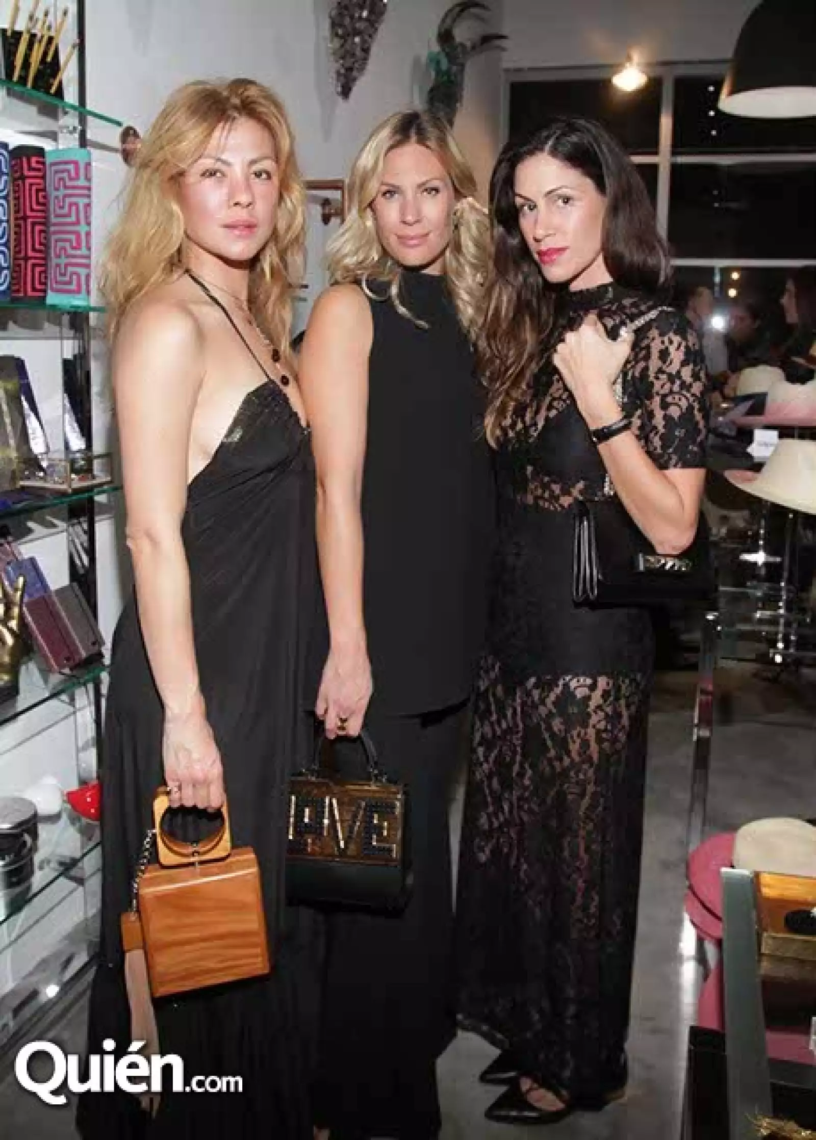 Stefani De La O,Serena Bassil y Erika Saylor