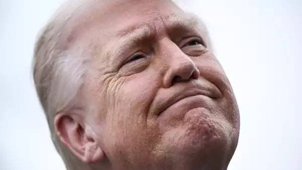 Trump prevé "reducir" las operaciones contra Irán