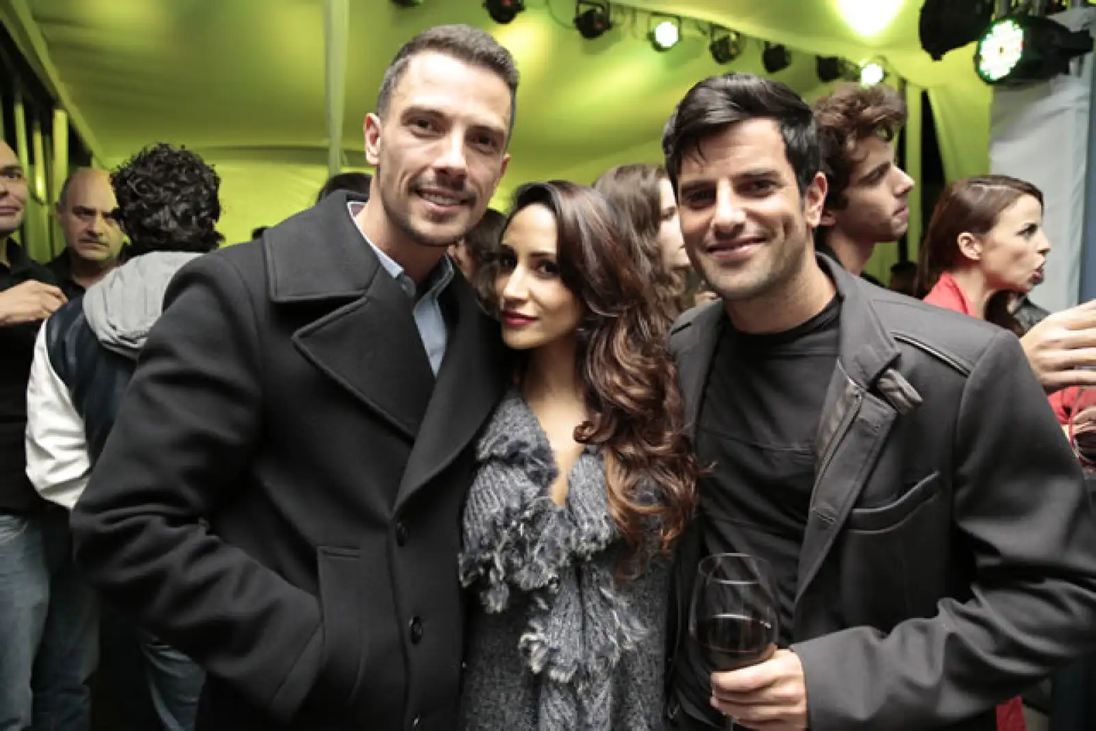 49.	Aldo Gallardo, Thanya López, Claudio Lafarga.