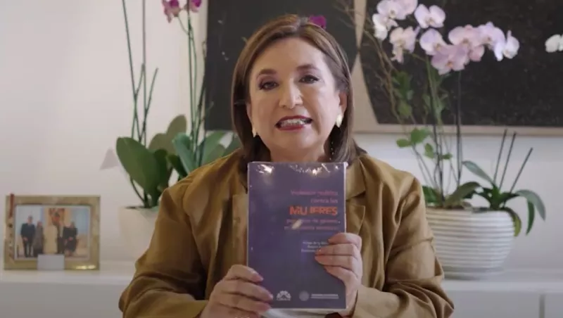 xochitl-galvez-amlo.jpg