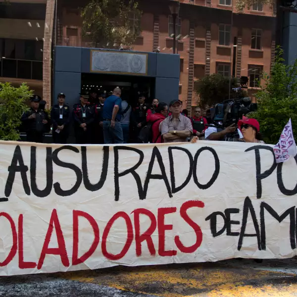 Protesta_Violaciones_Policia