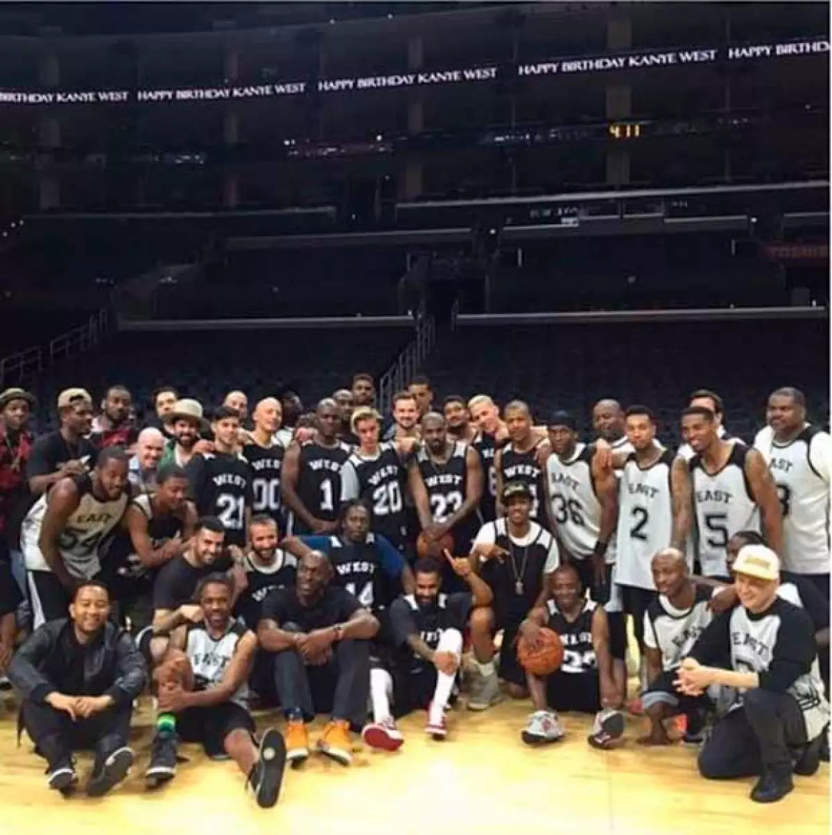 Kim Kardashian reunió a grandes amigos de su esposo para celebrar su cumpleaños 38.