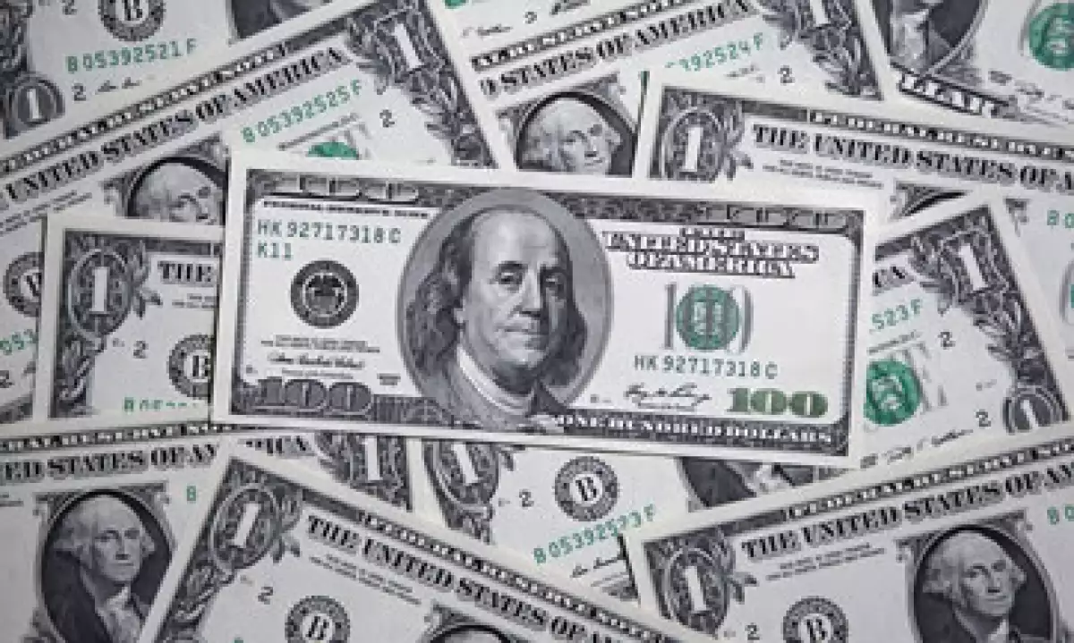 El tipo de cambio para operaciones denominadas en moneda extranjera es de 13.05 pesos. (Foto: Getty Images)