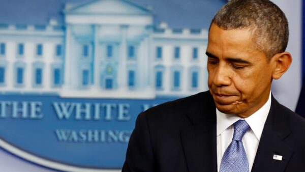 El presidente Barack Obama acusó a los republicanos de estar demasiado comprometidos con los conservadores del Tea Party en la Cámara de Representantes.