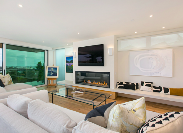 sotheby's-california-chimenea