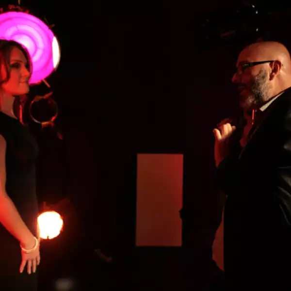 Martha Debayle como siempre nos impactó con lo bien cuidado que tiene su pelo.