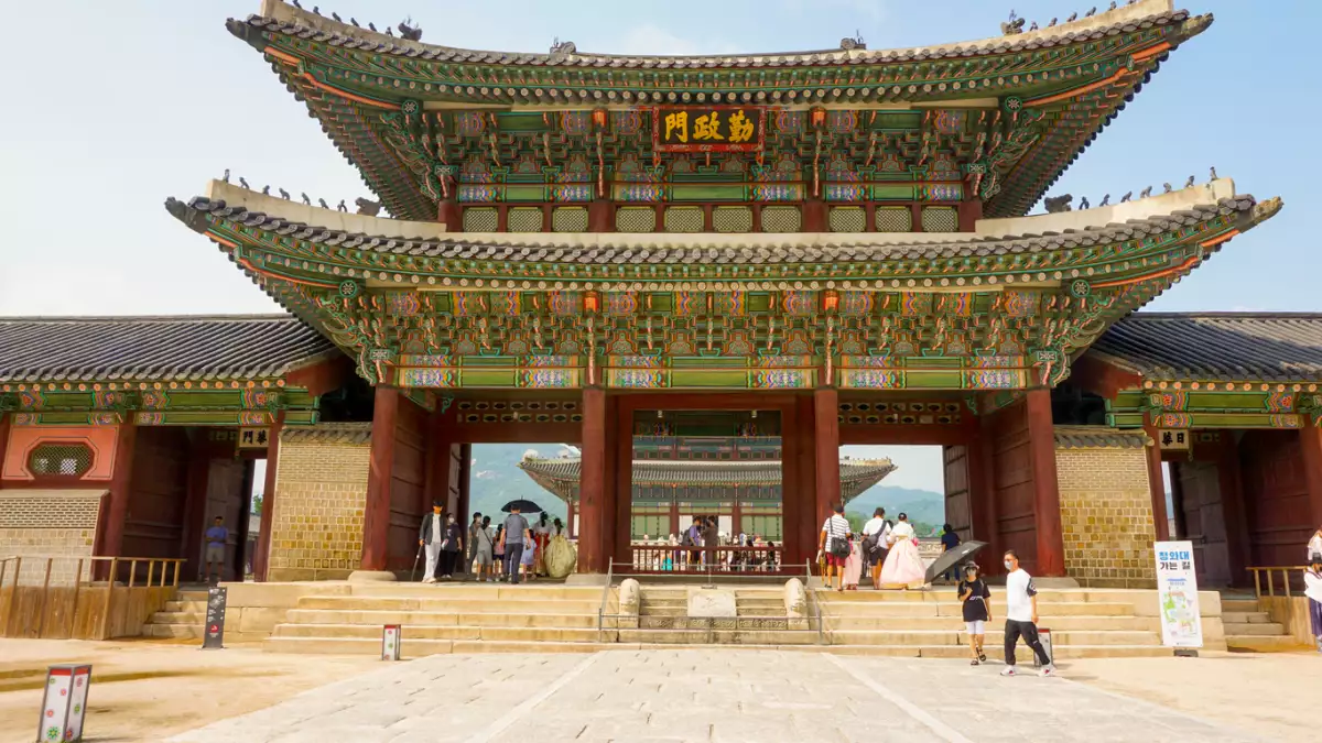 Entrada al Palacio Real de Seúl, Corea del Sur