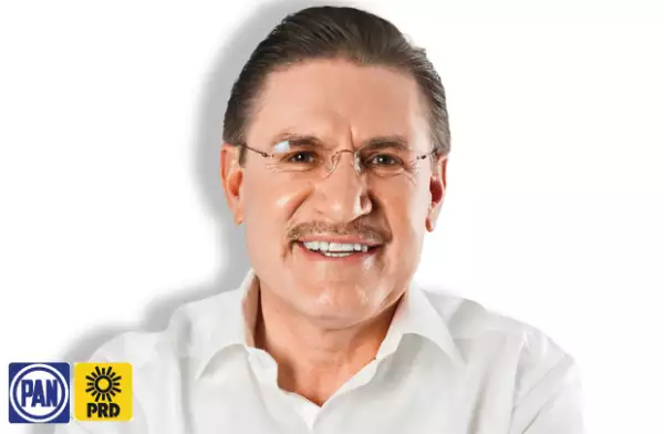 José Rosas Aispuro.