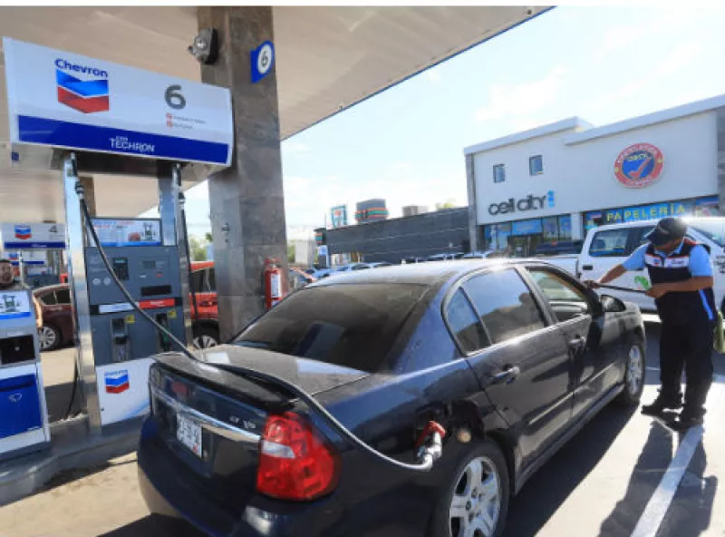 gasoliner�a de Chevron en Sonora