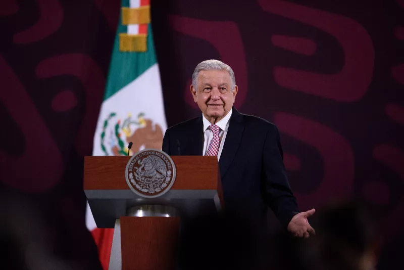 amlo-sistema-salud.jpg