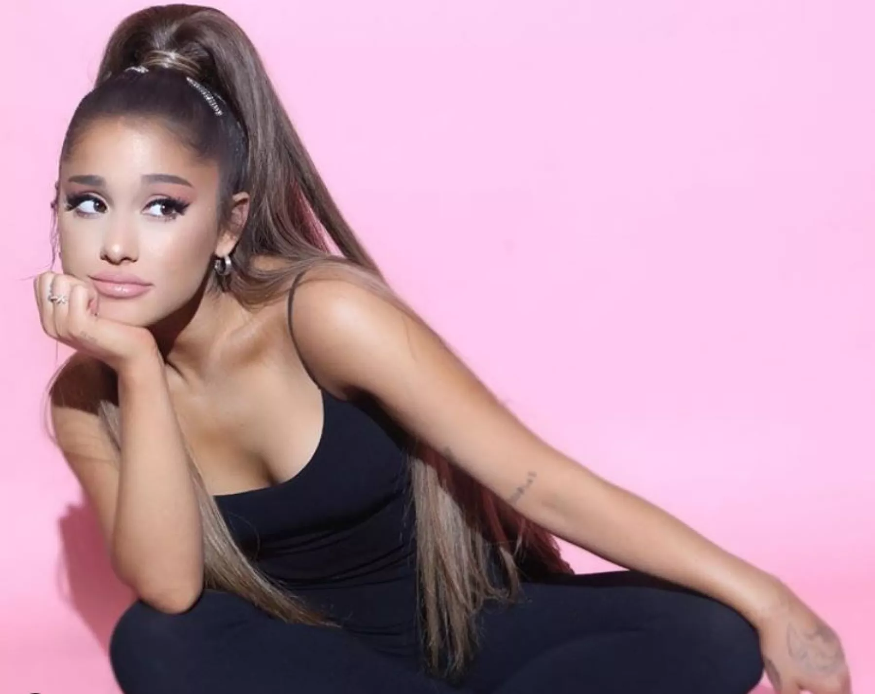 ariana grande.JPG