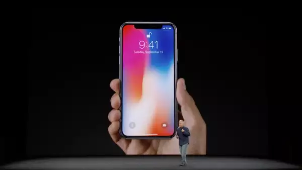 iPhone X