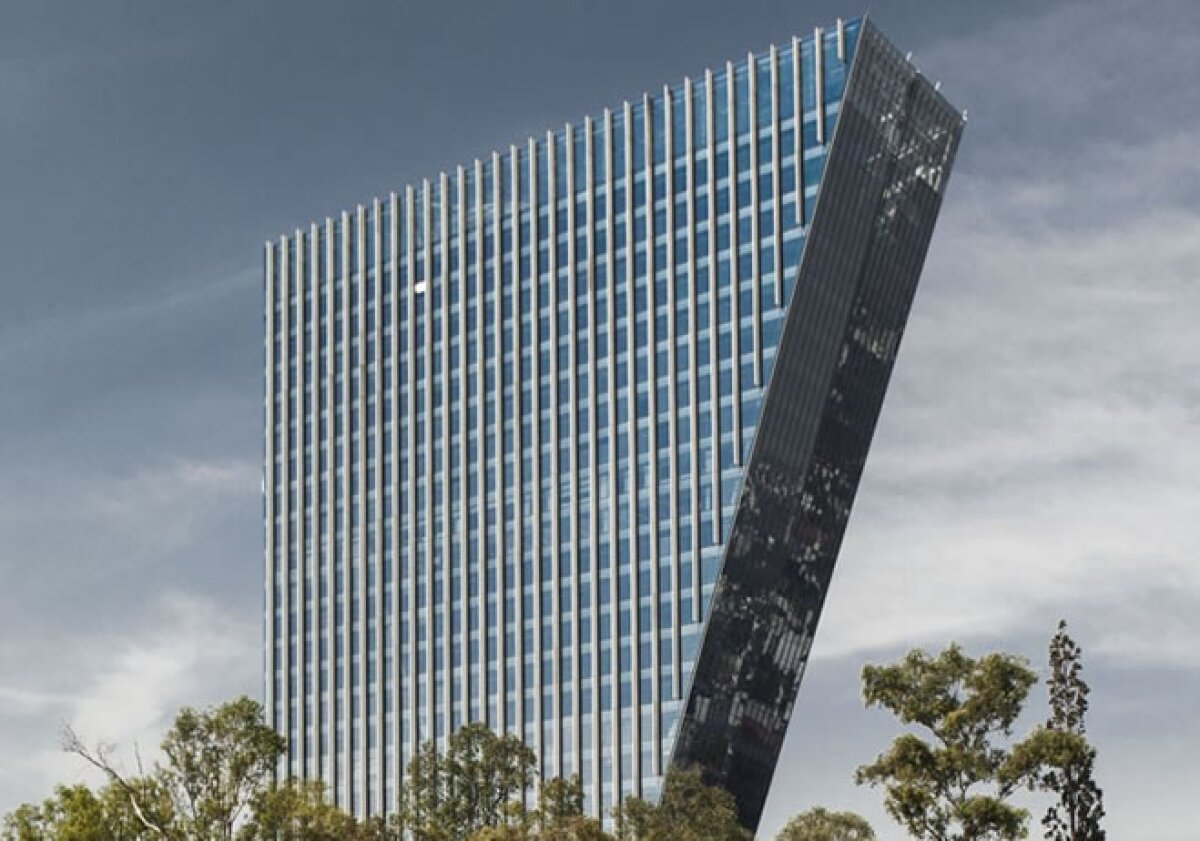 Torre Virreyes, el desafío de González de León a la gravedad