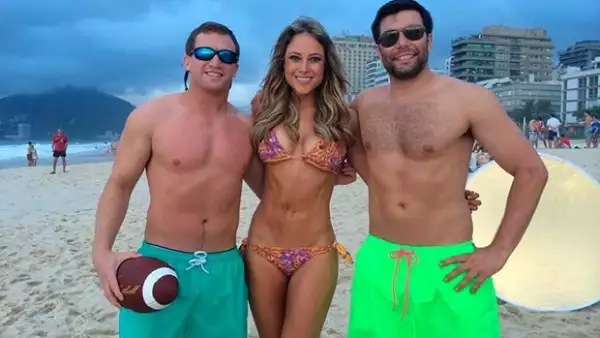 El Mundial está apenas por comenzar y la mexicana ya ha levantado suspiros a su paso; este miércoles dos turistas sin conocerla presumieron su belleza en Twitter.