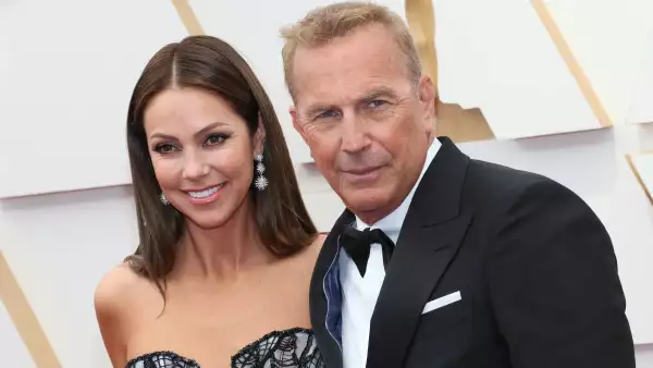 kevin-costner-christine-baumgartner.jpg