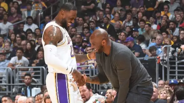 LeBron James y Kobe Bryant