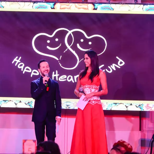 Oscar Madrazo y Paola Rojas.jpg