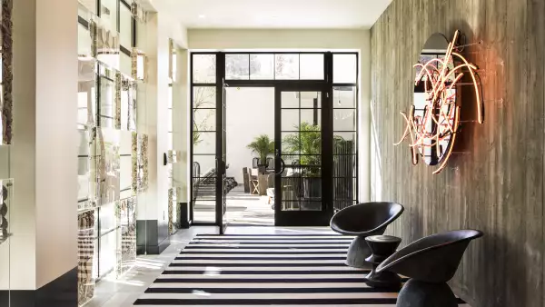 Kimpton.