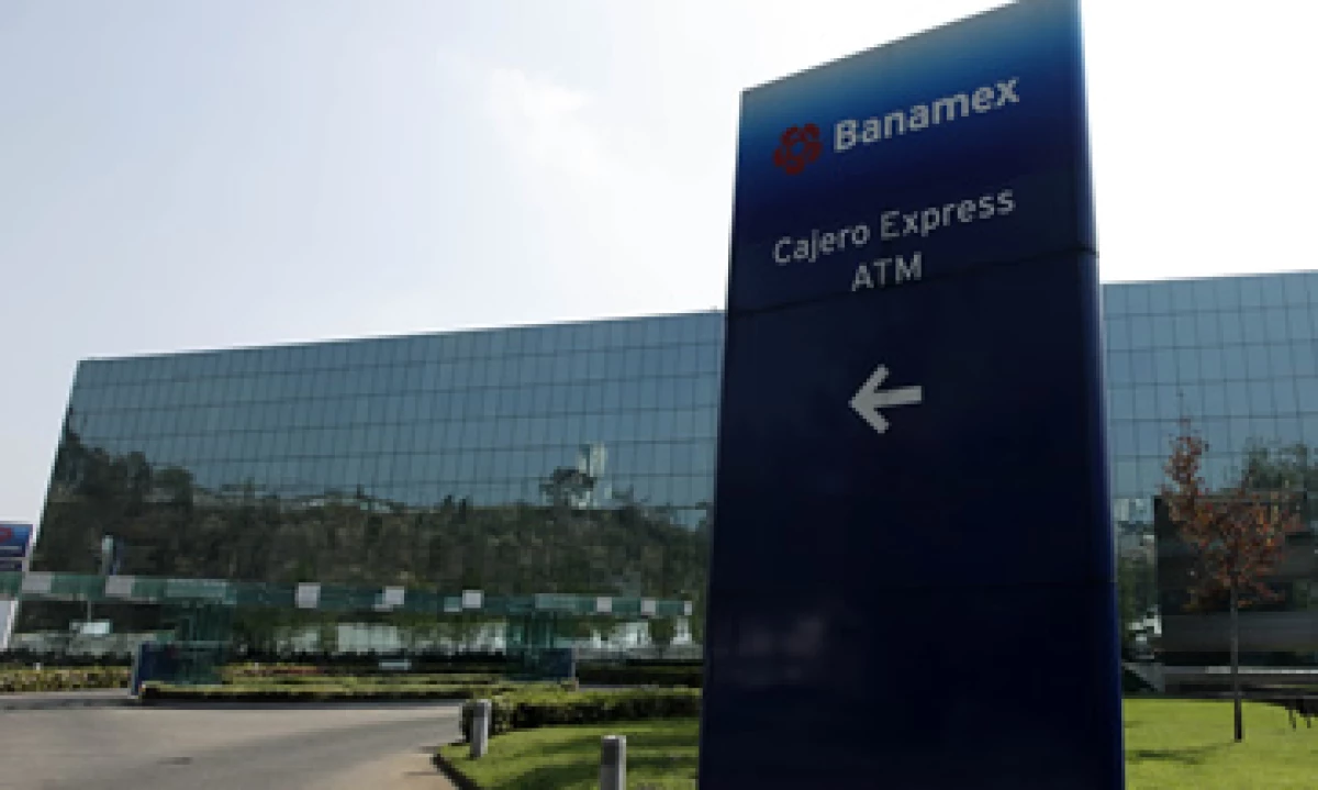 Banamex era el único banco de los más grandes del país que en lugar de pagar dividendos a sus inversionistas, reinvertía sus utilidades. (Foto: AP)
