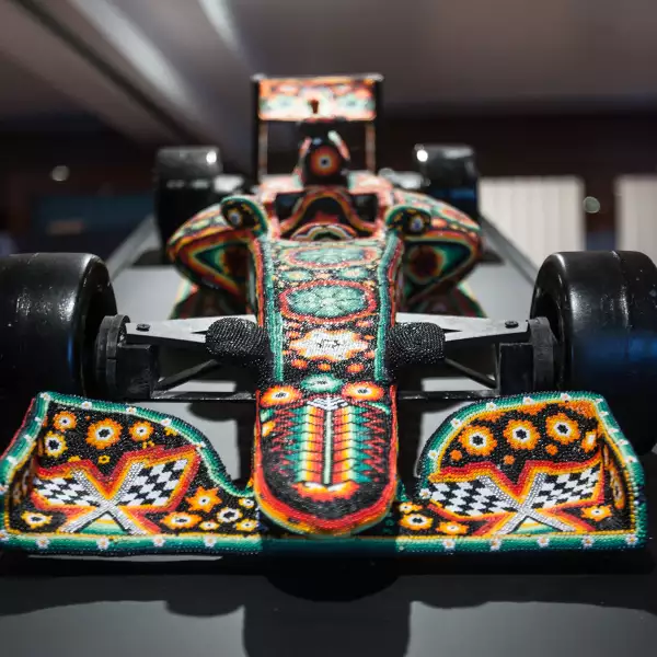 Subasta Fundación Checo Pérez
