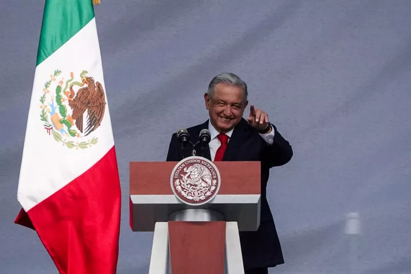 mensaje-amlo-escenario