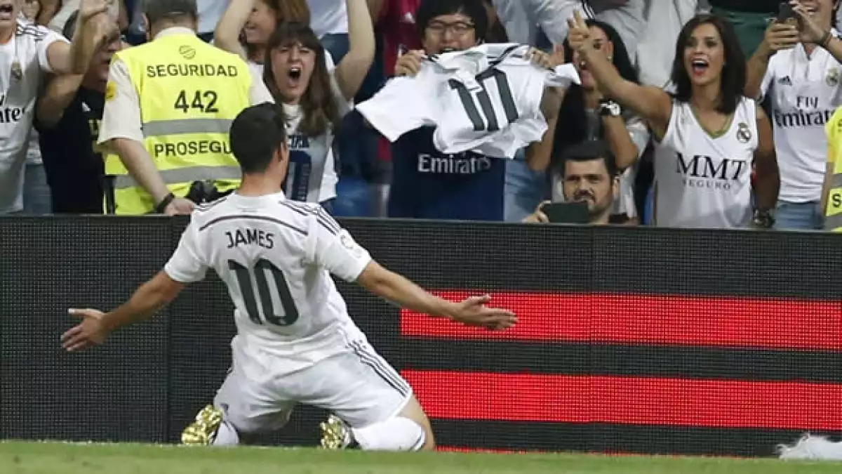 James Rodriguez Real Madrid Atletico Supercopa