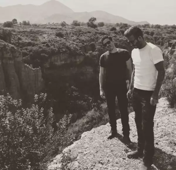 Acompañado de amigos, el ex futbolista visitó lugares majestuosos.
