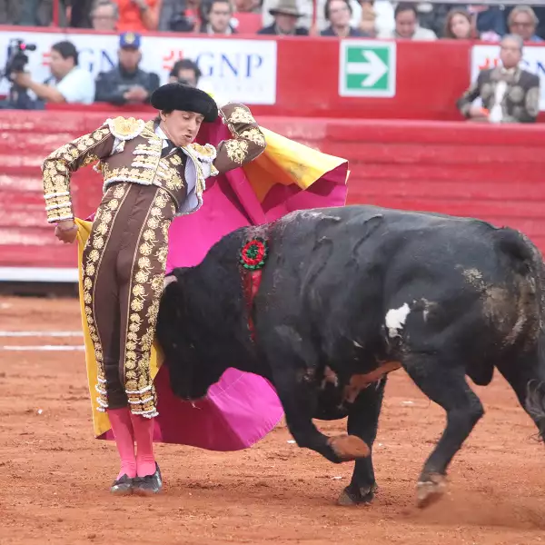 Segunda Corrida de Toros Temporada Grande 