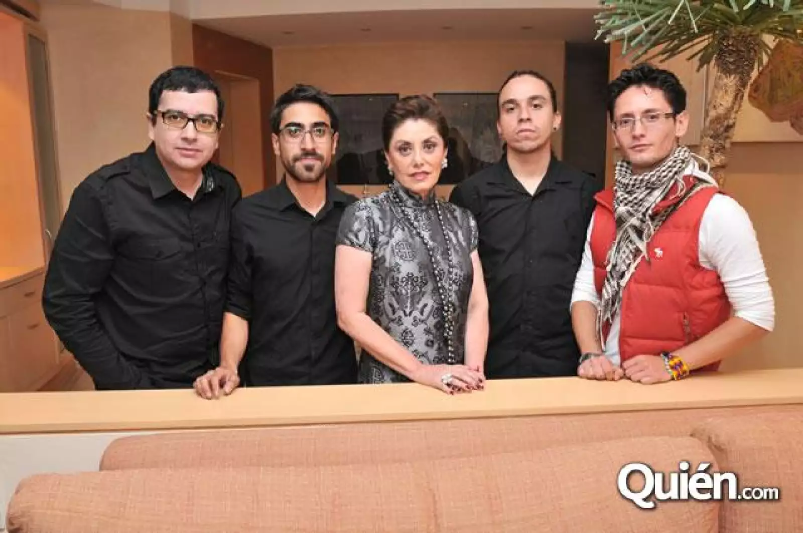 Coctel de arte Raquel Dávila