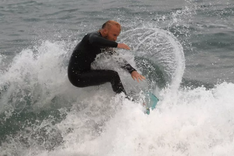 AUSTRALIA-SURFING-WORLD RECORD