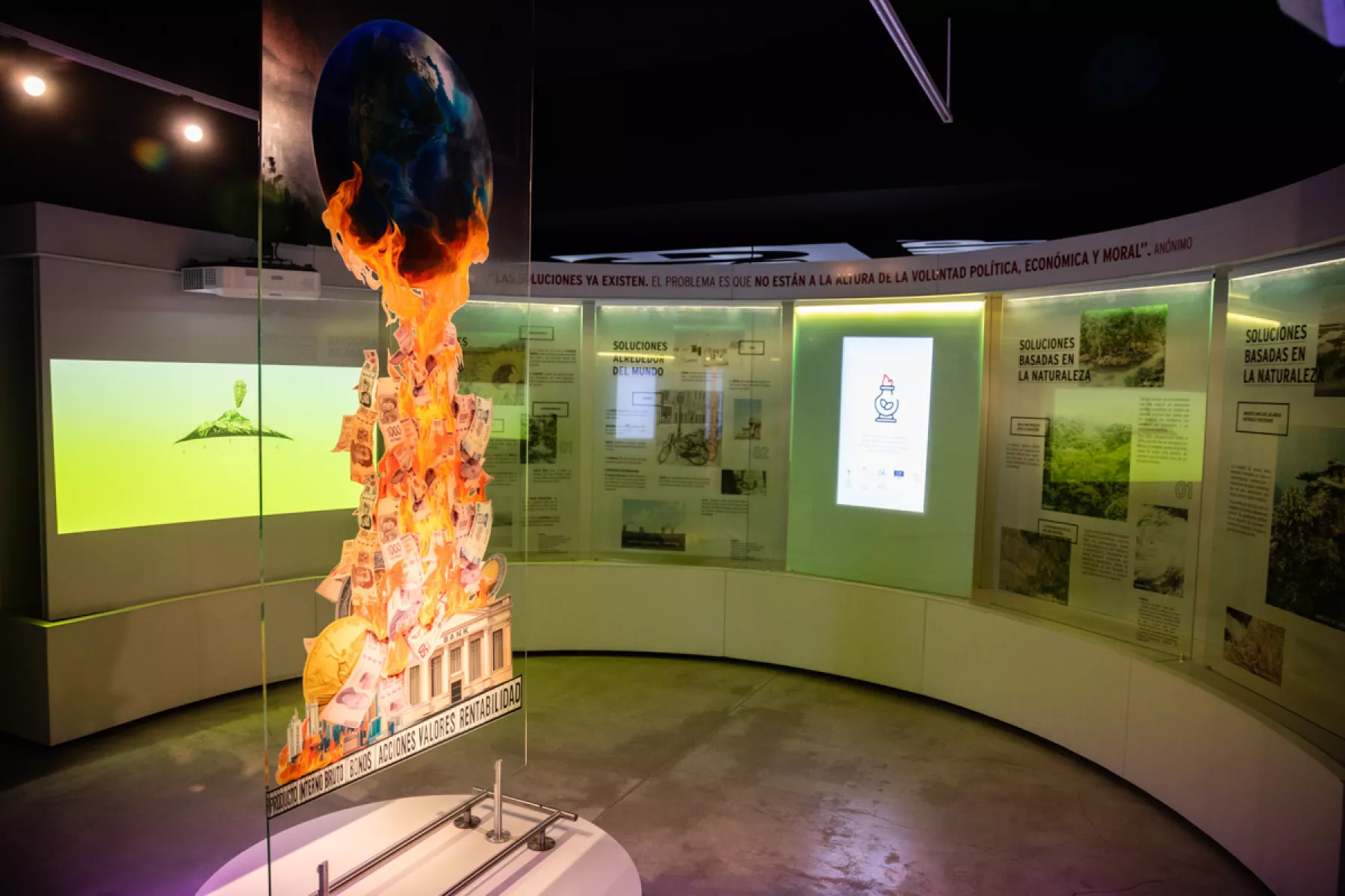 6 de mayo de 2022. Recorrido a las instalaciones del museo Memoria y Tolerancia. Av. Juárez 8, Colonia Centro.