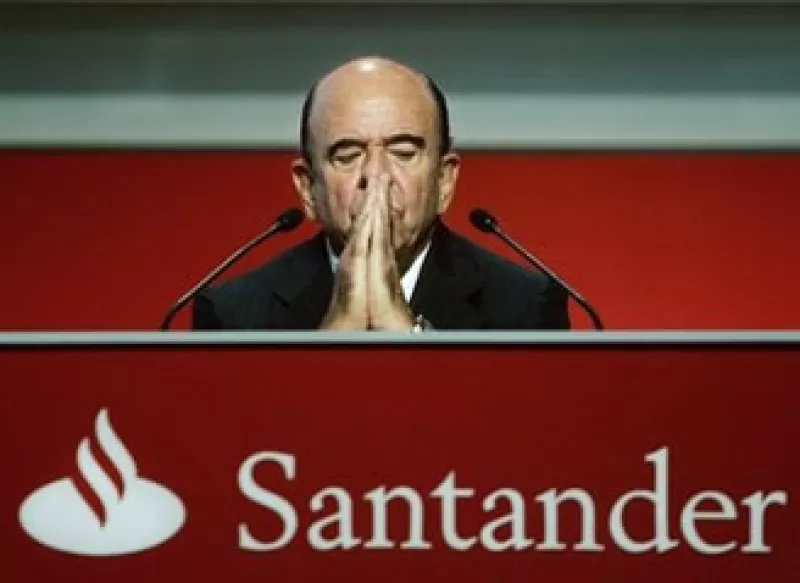 El banco debió realizar una provisión por activos inmobiliarios mayor a la esperada. (Foto: AP)