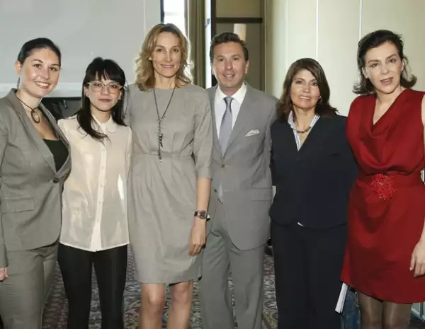 Laurie Barange, Gina Jaramillo, Alejandra Alemán, Rafa Micha, Rita Nuñez y Claudia Marcuccetti