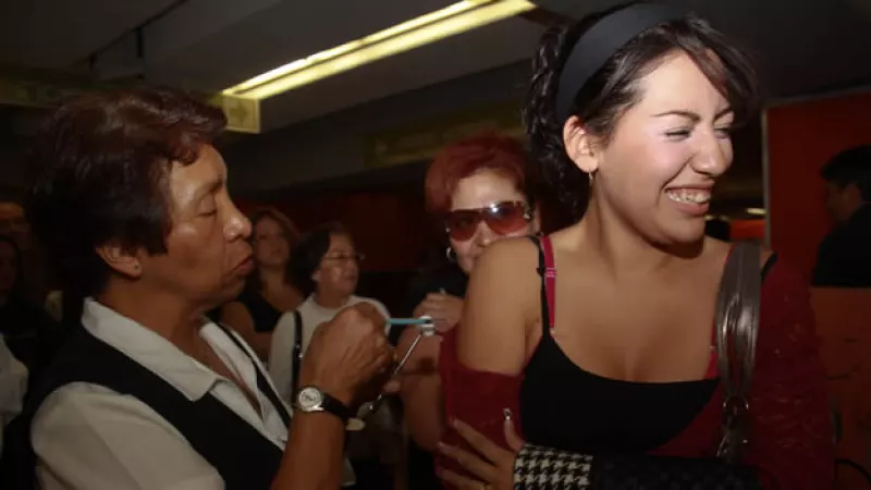 Programa de vacunación contra la influenza H1N1 lleva al menos 300 mil personas.