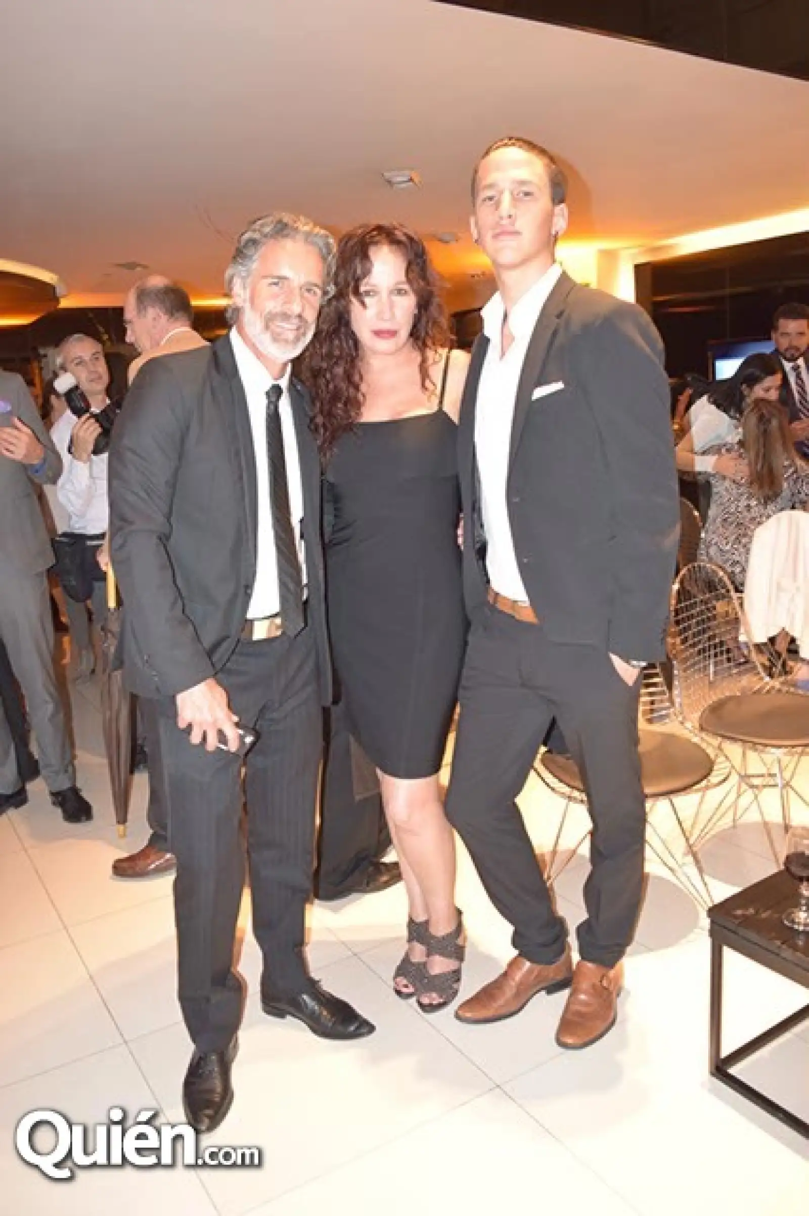 Carlos Bisdikian,Claudia de la Rosa y Patricio Abeijón.
